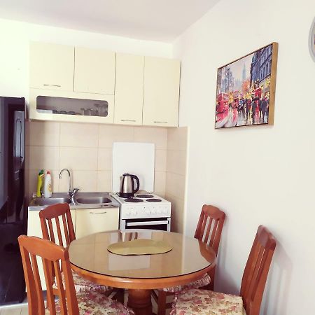 Apartament Stan U Centru Sutomora Sutomore Zewnętrze zdjęcie