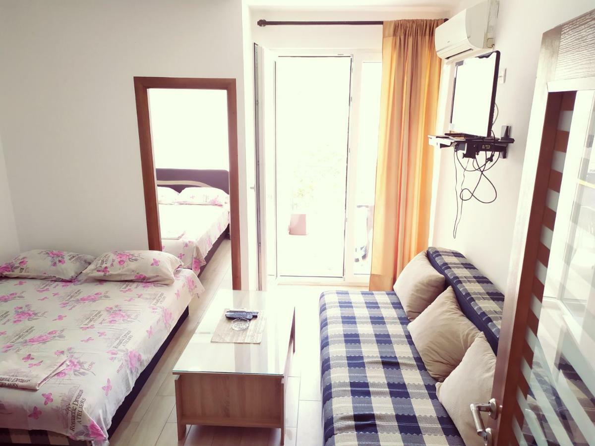 Apartament Stan U Centru Sutomora Sutomore Zewnętrze zdjęcie